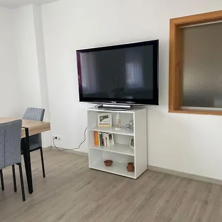 Apartment Grosse Mit Balkon Im Allgaeu Oberguenzburg